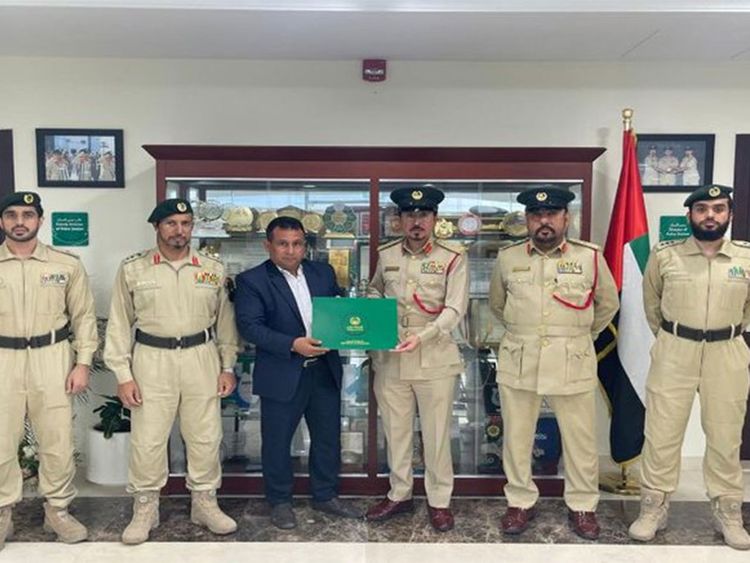 Dubai Police Honor Taxi Driver For Returning AED1 Million Worth Of Valuables