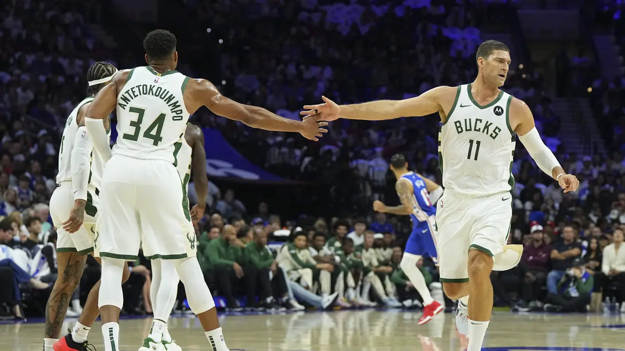 giannis-and-brook-lopez