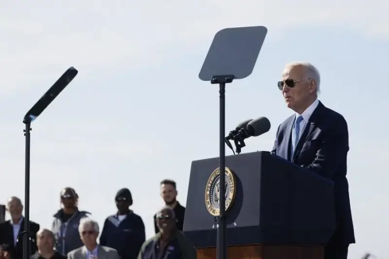 Biden Predicts U.S. Job Growth Rebound In November Amid Hurricane Recovery, Strike Resolution